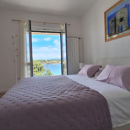 Ceratonia Apartments Lovište エクステリア 写真