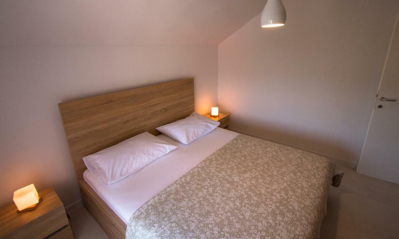 Ceratonia Apartments Lovište エクステリア 写真