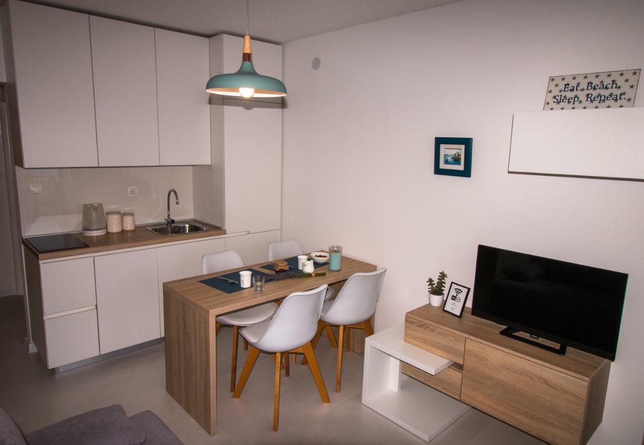 Ceratonia Apartments Lovište エクステリア 写真